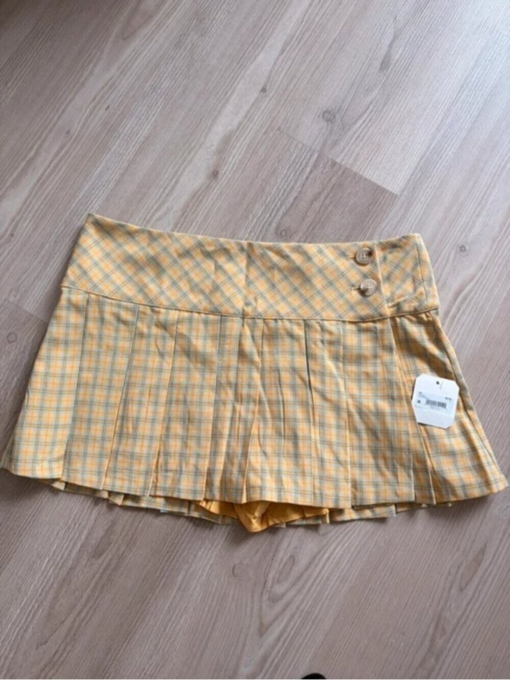 Altar’d plaid skirt